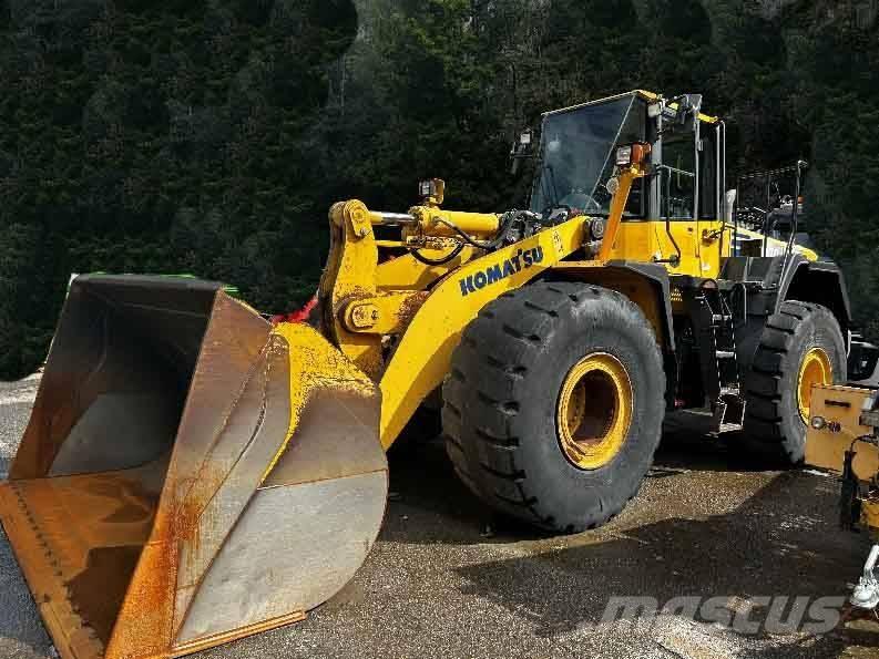 Komatsu WA470LC-6 Фронтальні навантажувачі