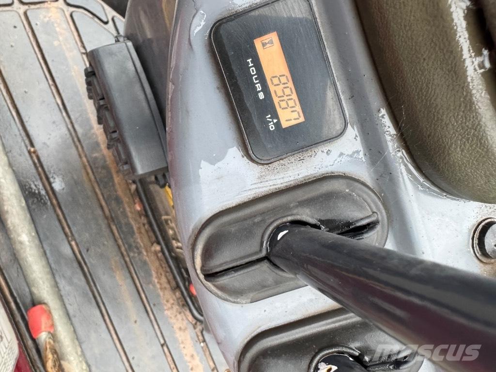 Yanmar SV08 (1E131) Міні-екскаватори < 7т