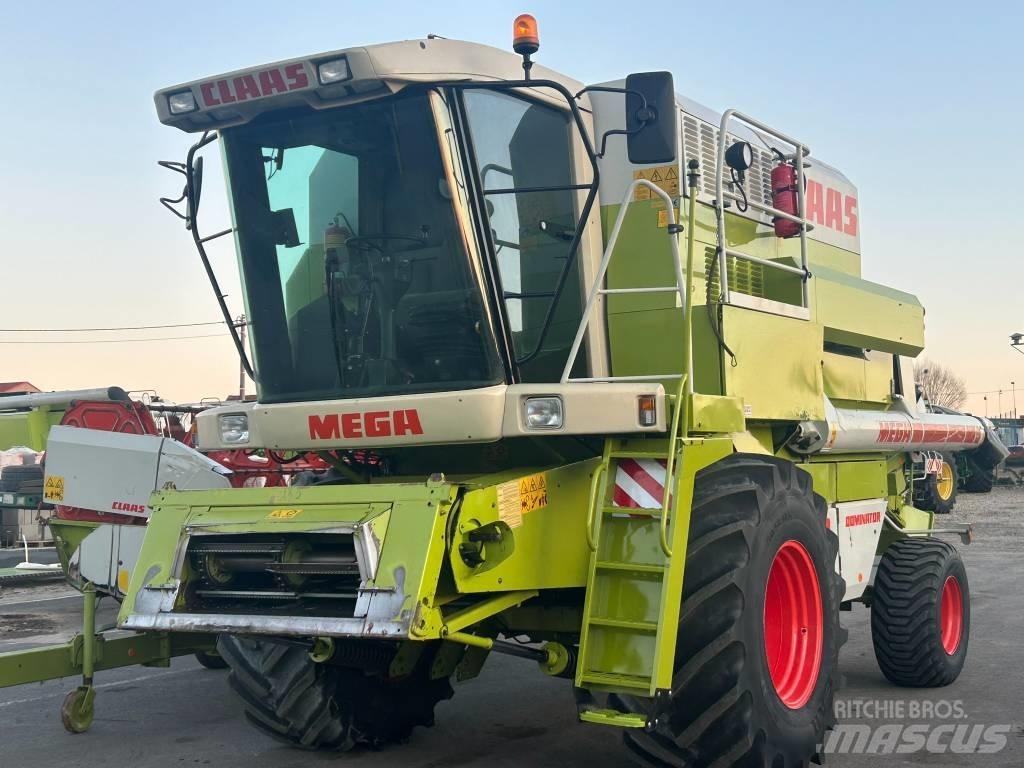 CLAAS Mega 202 Зернозбиральні комбайни