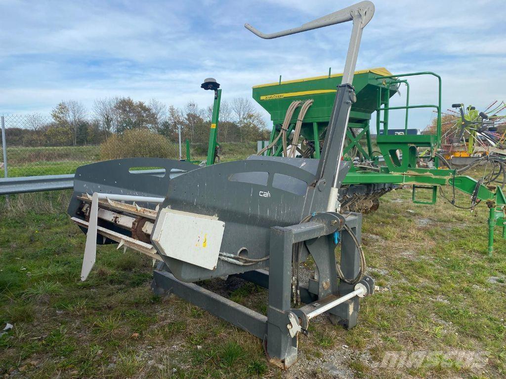 Calvet O Роздрібнювачі, різаки і розпаковувачі тюків