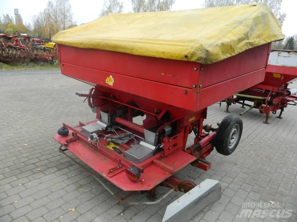 Bredal B 2 Розсіювач мінеральних добрив
