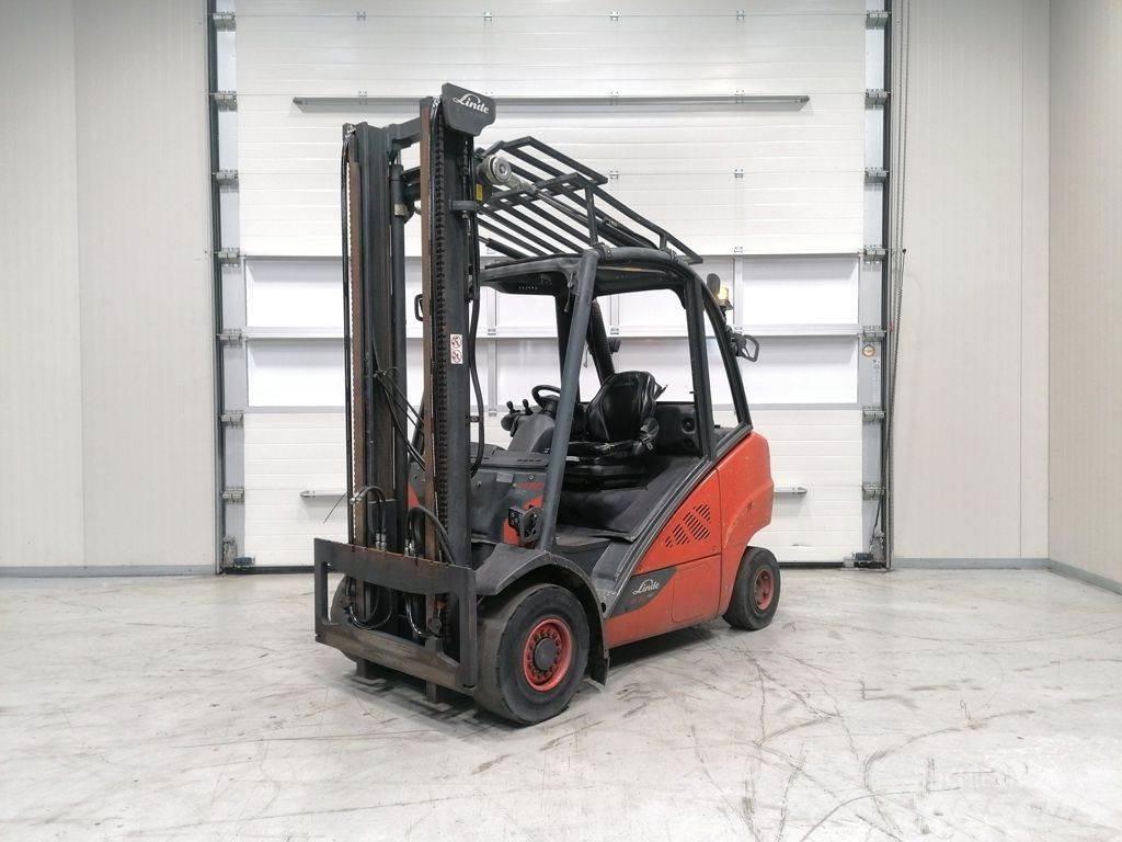 Linde H30D-02 Дизельні навантажувачі