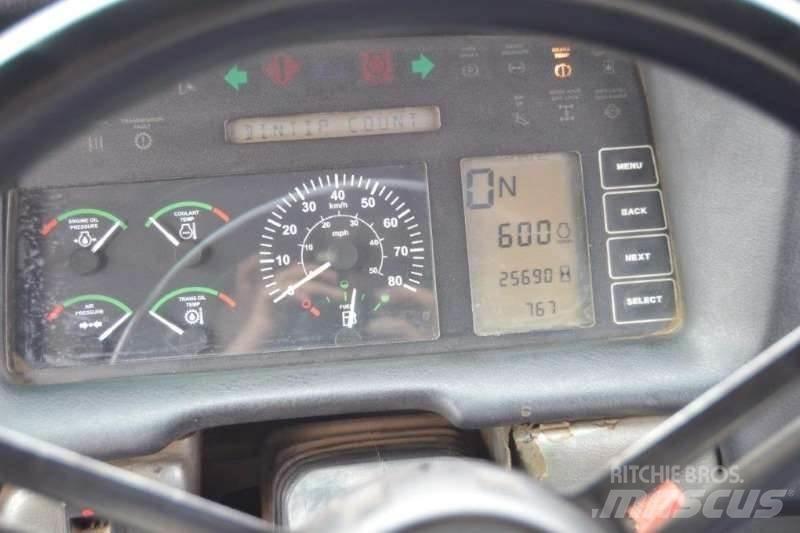 Bell B40D Зчленовані самоскиди