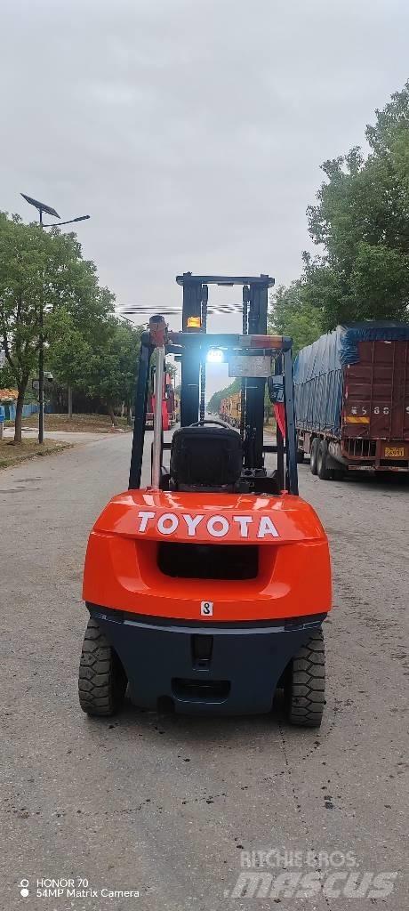 Toyota FD 50 Дизельні навантажувачі