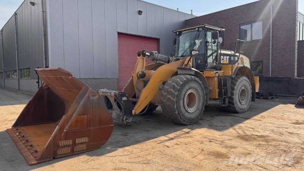 CAT 972 K Фронтальні навантажувачі