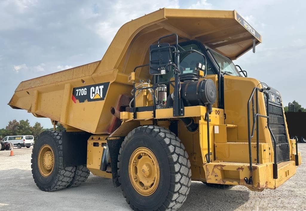 CAT 770 G Зчленовані самоскиди