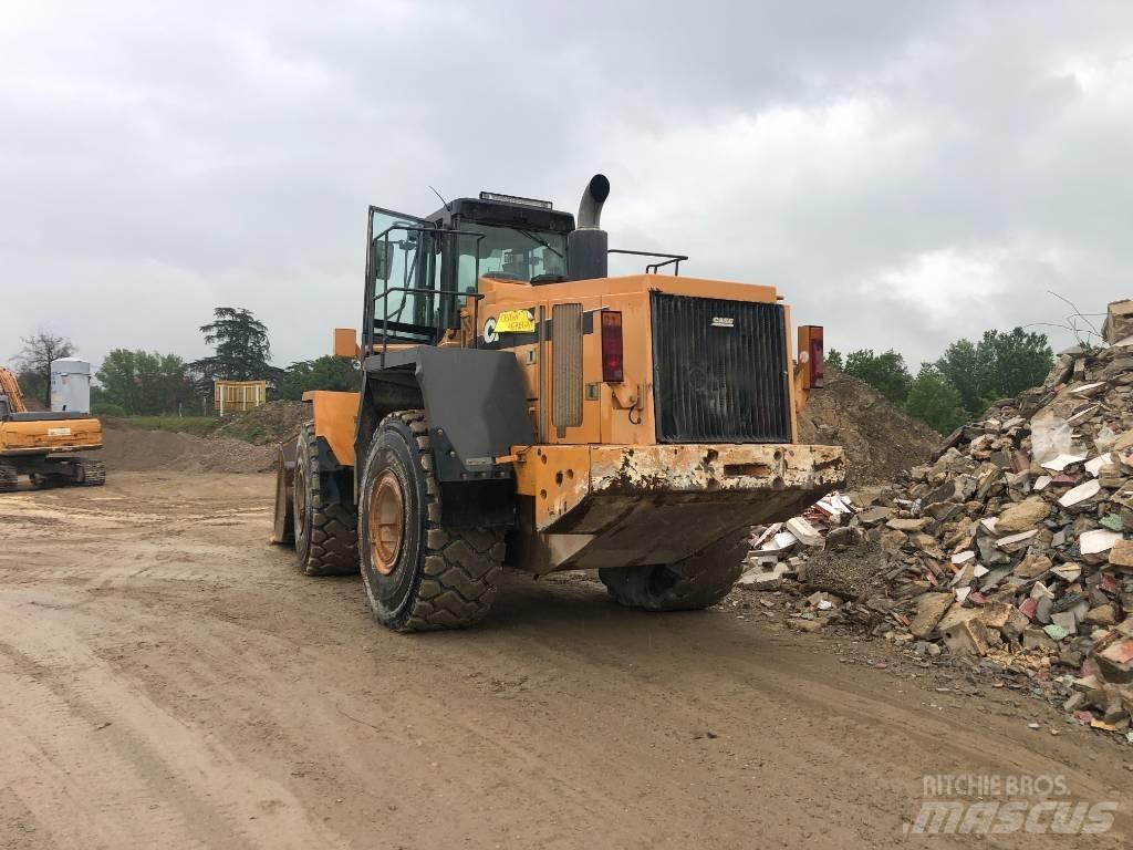 Case 921C/2 Фронтальні навантажувачі