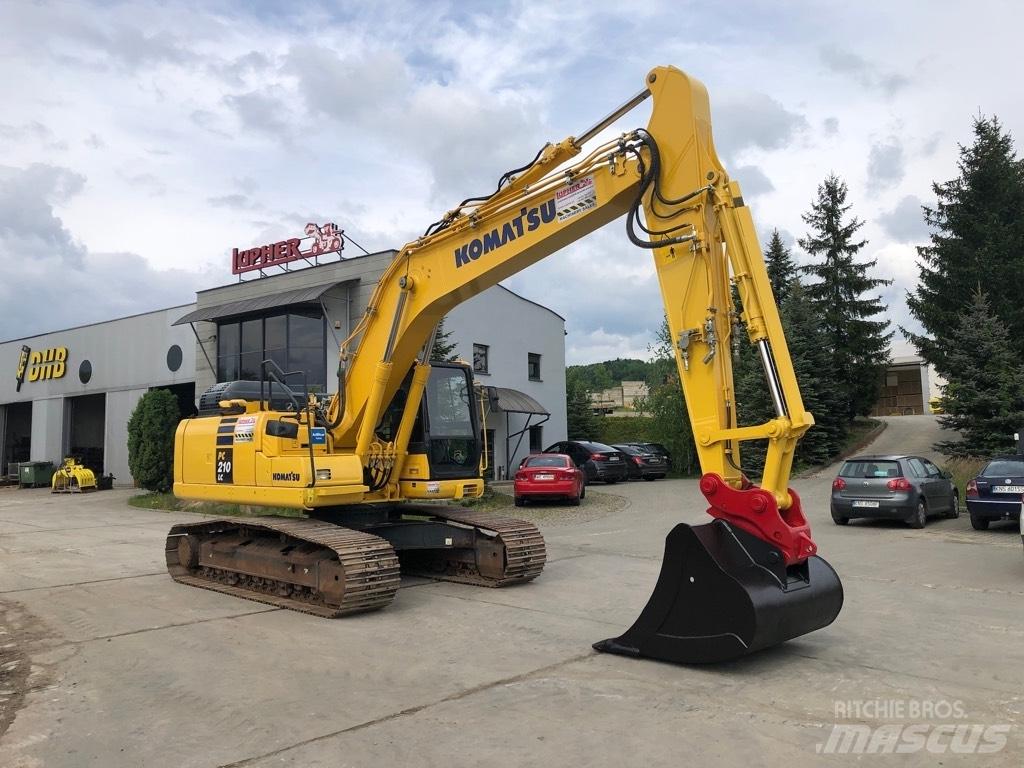 Komatsu PC210LC-11 Гусеничні екскаватори