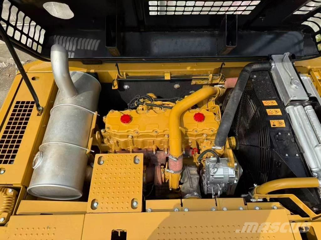 CAT 324 Гусеничні екскаватори