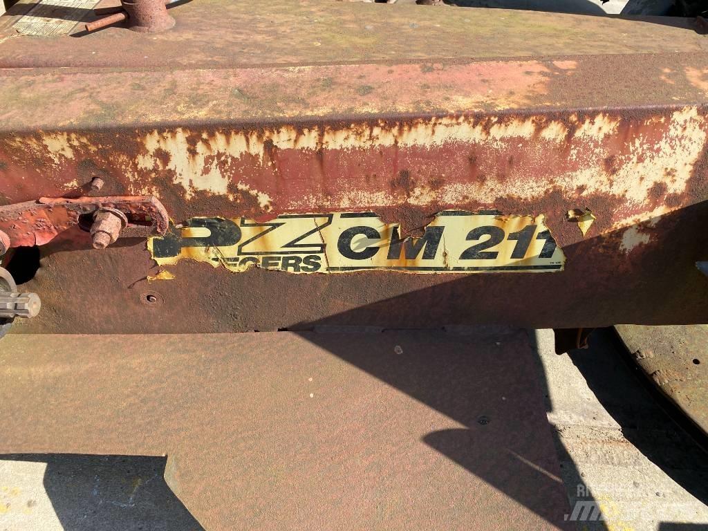 PZ CM 211 Косилки