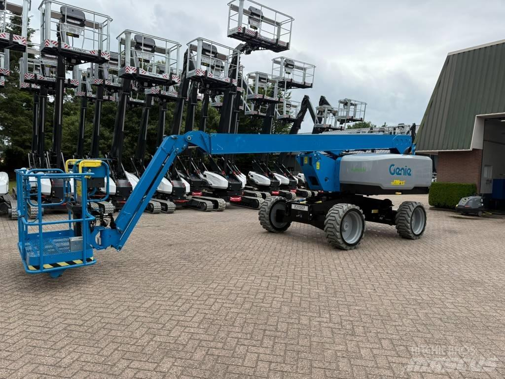 Genie S 60 FE Колінчаті підйомники