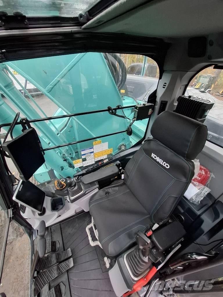 Kobelco SK230SRLC-7 Гусеничні екскаватори