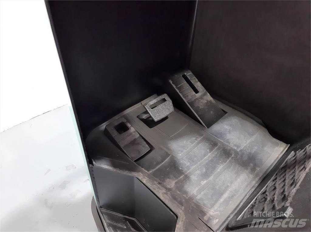 Mitsubishi RB16NH Річ-трак із високим підйомом