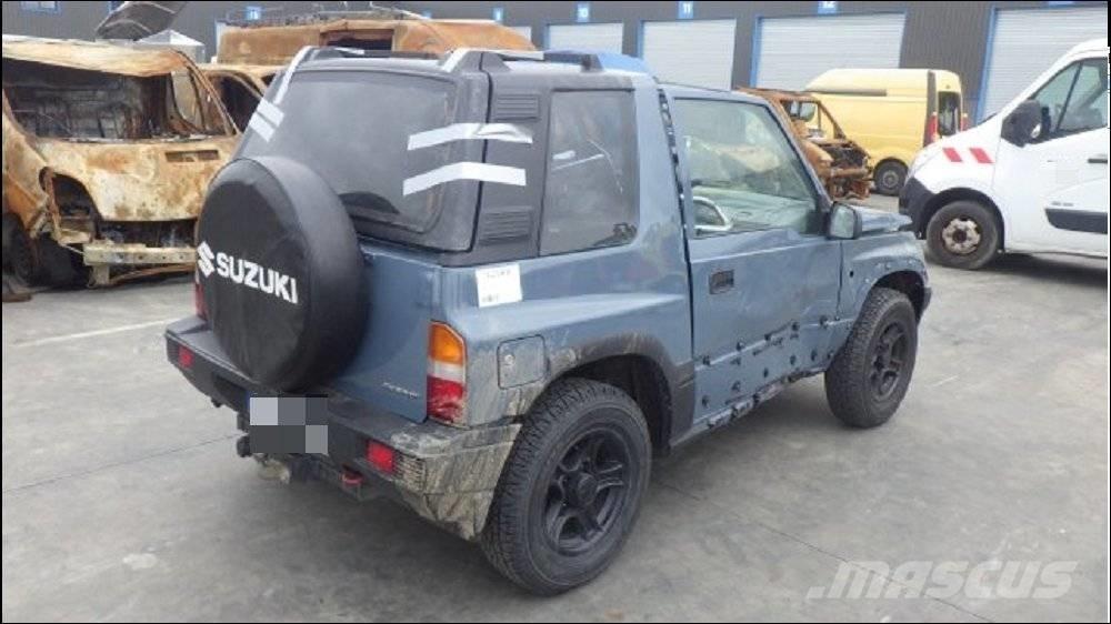 Suzuki Vitara 1 Автомобілі