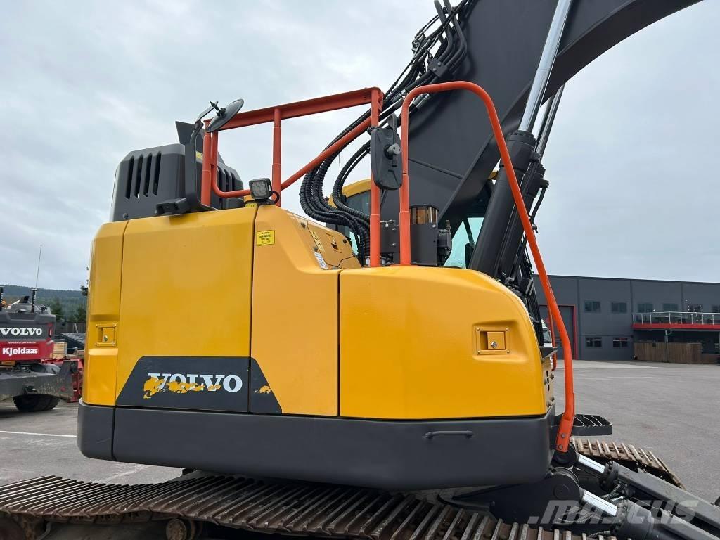 Volvo ECR 235 EL Гусеничні екскаватори