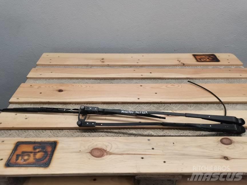 Manitou MLT .... wiper Кабіна