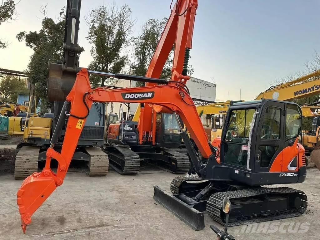 Doosan DX 60-9C Міні-екскаватори < 7т