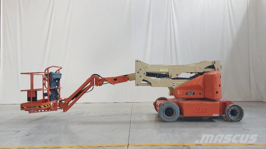 JLG E 400 AJPN Колінчаті підйомники
