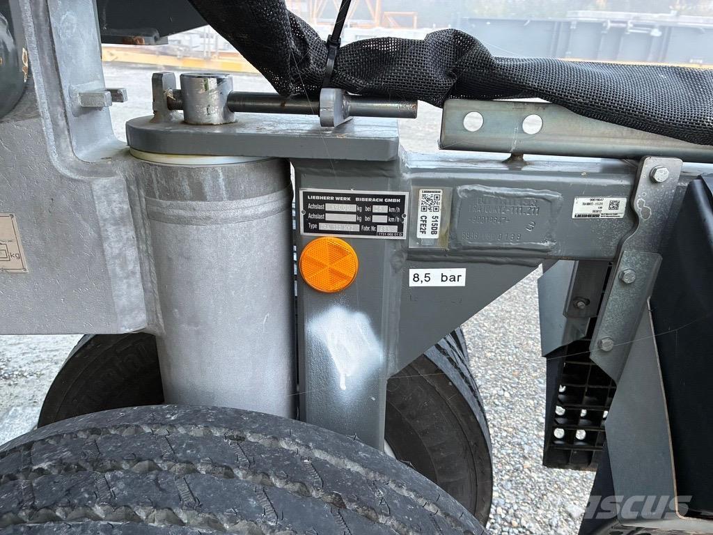 Liebherr L1-32 Баштові крани