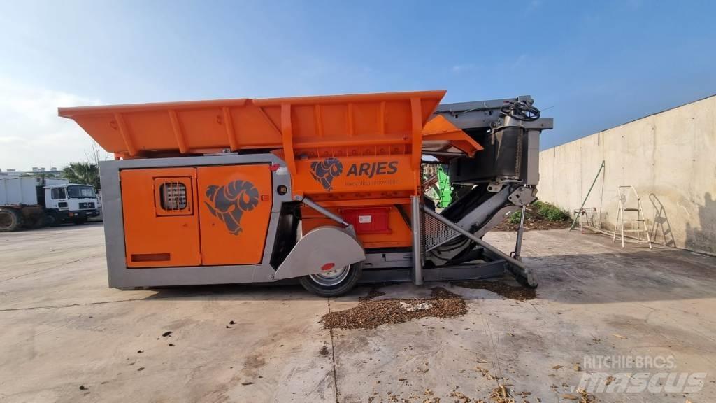 Arjes VZ 750 D Подрібнювачі деревини