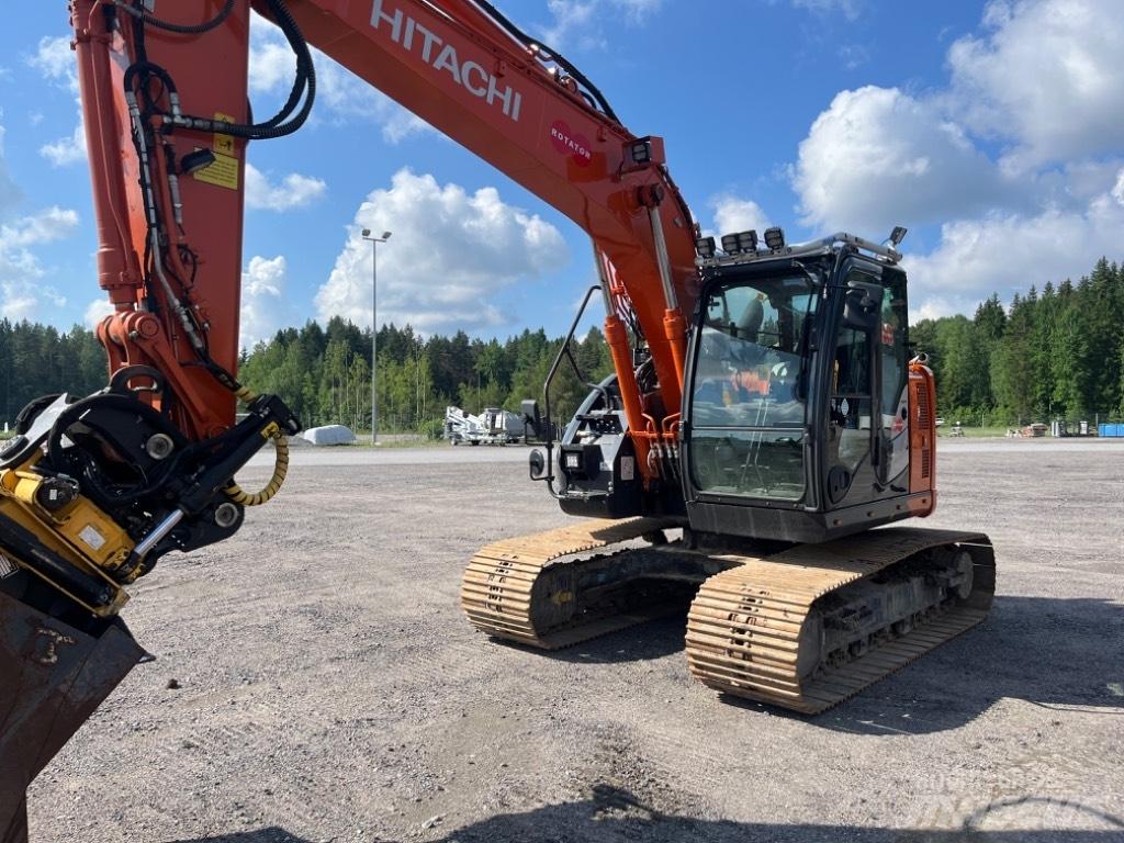 Hitachi ZX 135 US-6 Гусеничні екскаватори