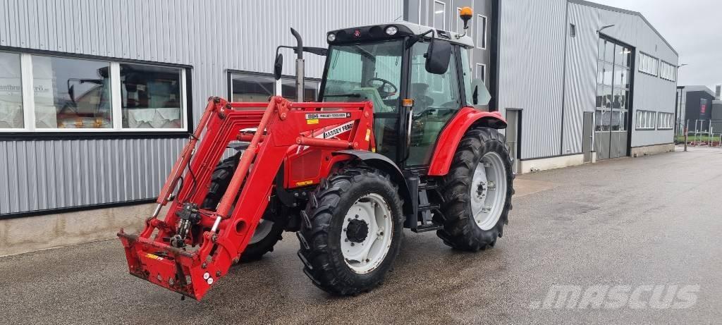 Massey Ferguson 5455 Трактори