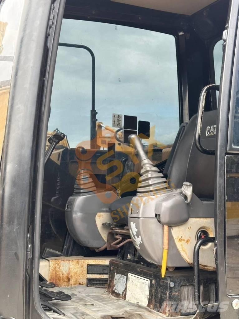 CAT 313 C Гусеничні екскаватори