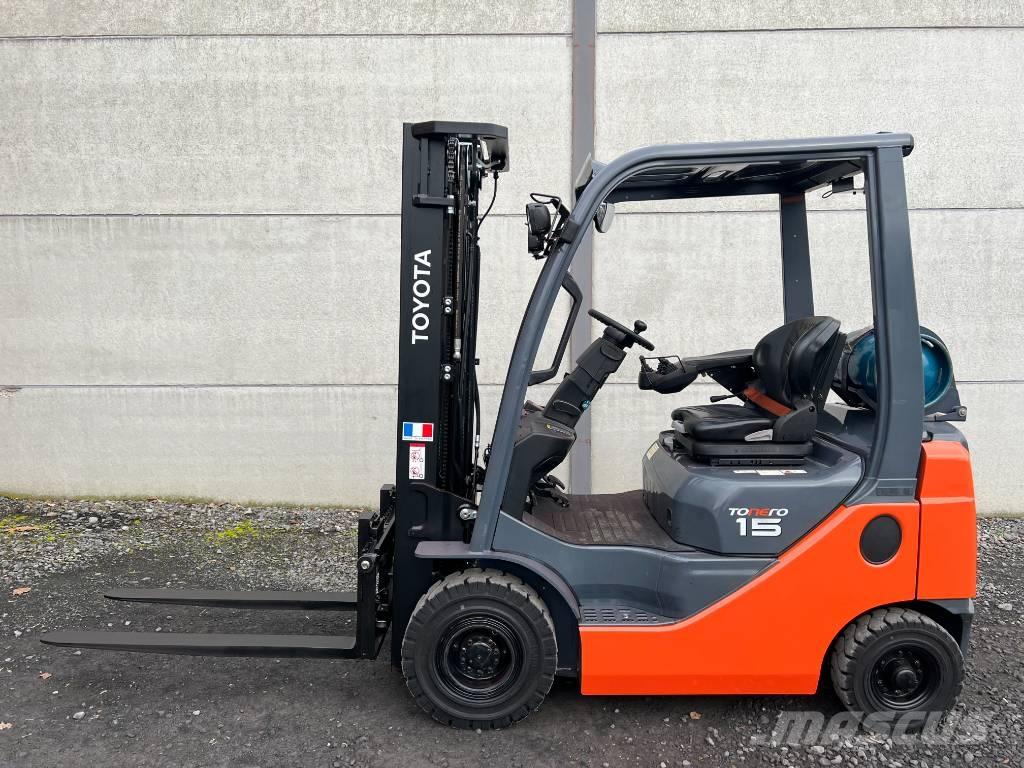 Toyota 02-8 FGF 15 Газові навантажувачі