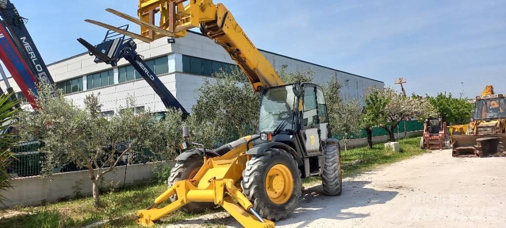 JCB 532-120 Телескопічні навантажувачі