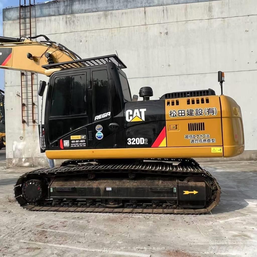 CAT 320D2 Середні екскаватори 7т. - 12т.