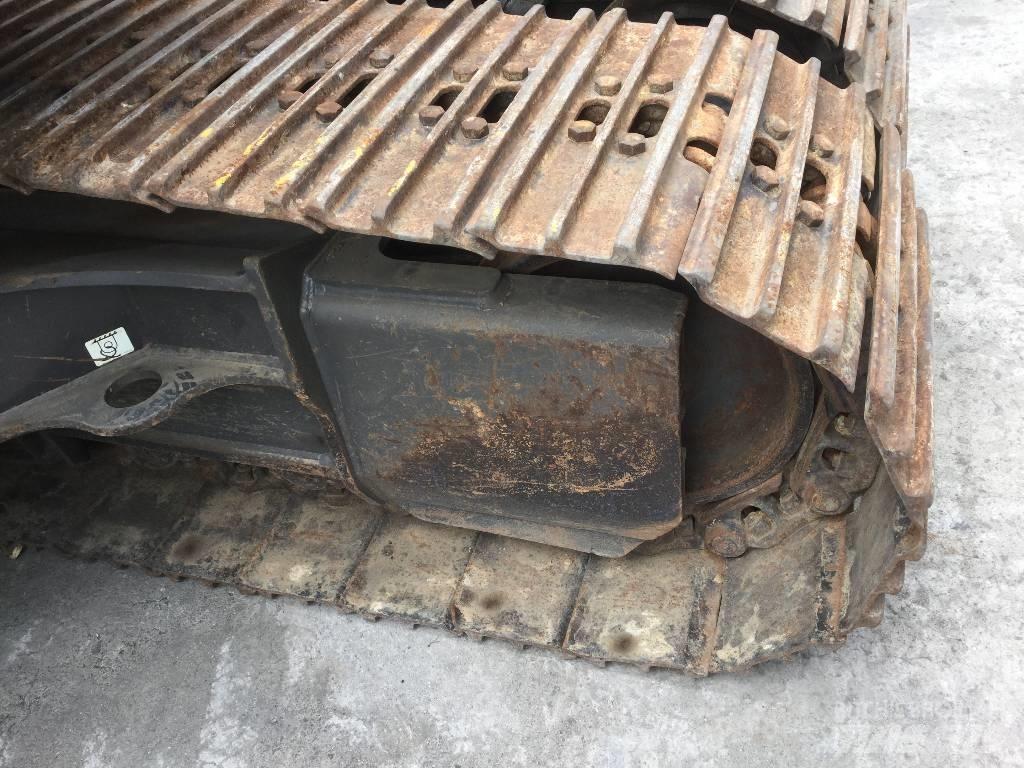 Volvo EC220DL Гусеничні екскаватори
