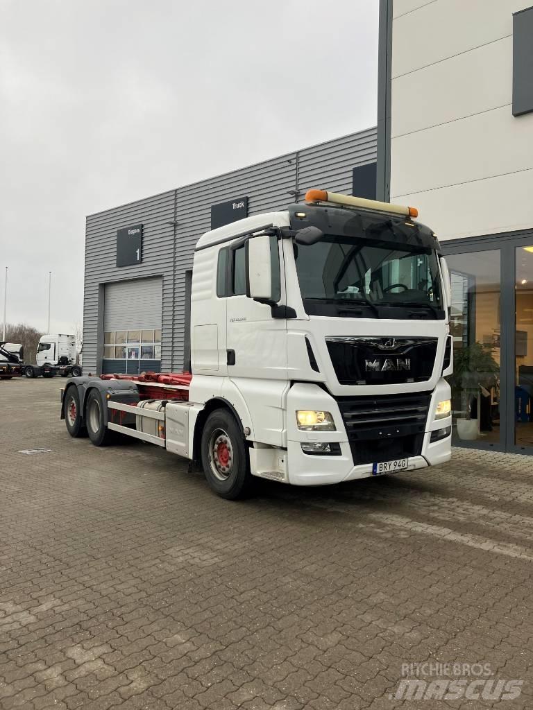 MAN TGX 26.500 6X2 Вантажівки з гаковим підйомом