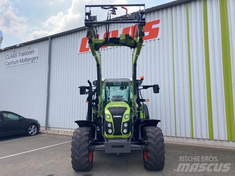 CLAAS ARION 420 Трактори