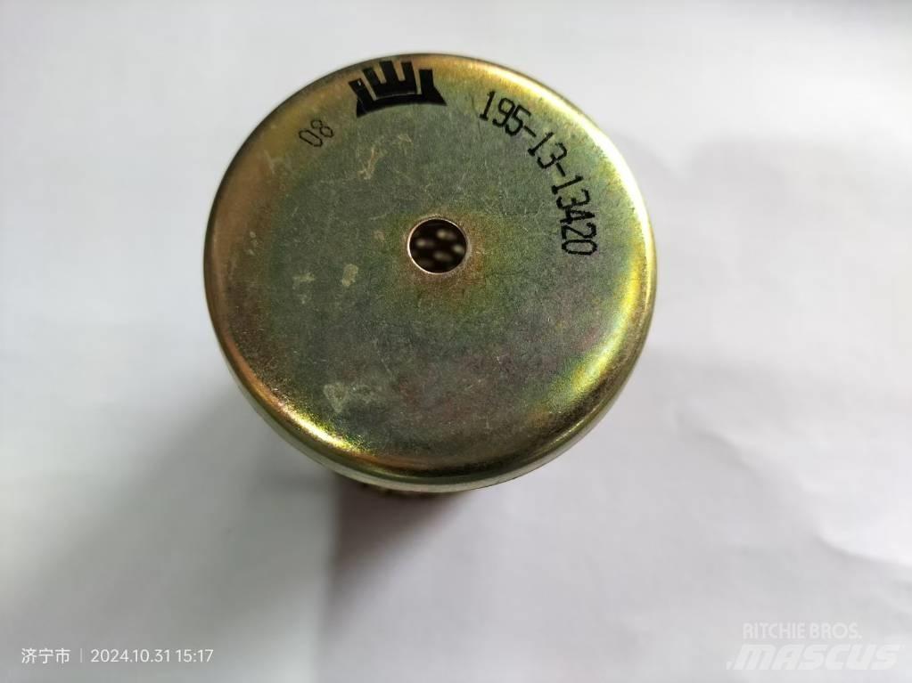 Shantui SD22 Гідравліка