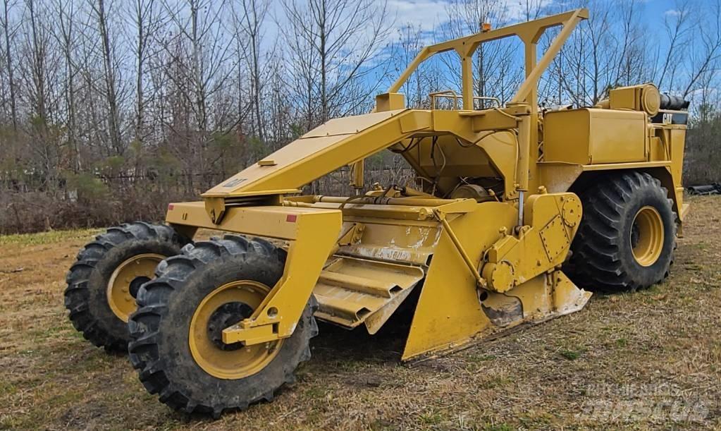 CAT SS 250 B Ущільнювачі грунту