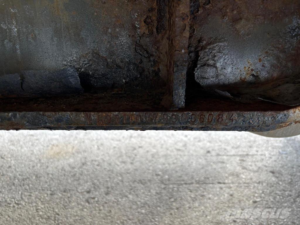 Tyllis 3 PVA Причепи-платформи/бокове розвантаження