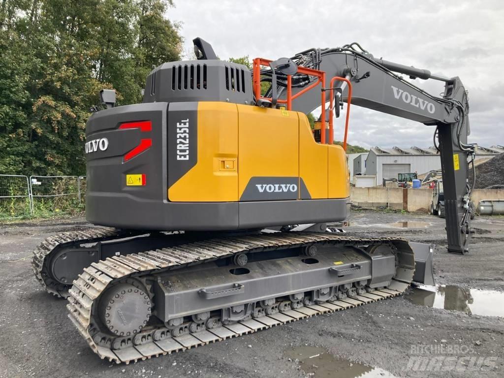 Volvo ECR 235 E L Гусеничні екскаватори