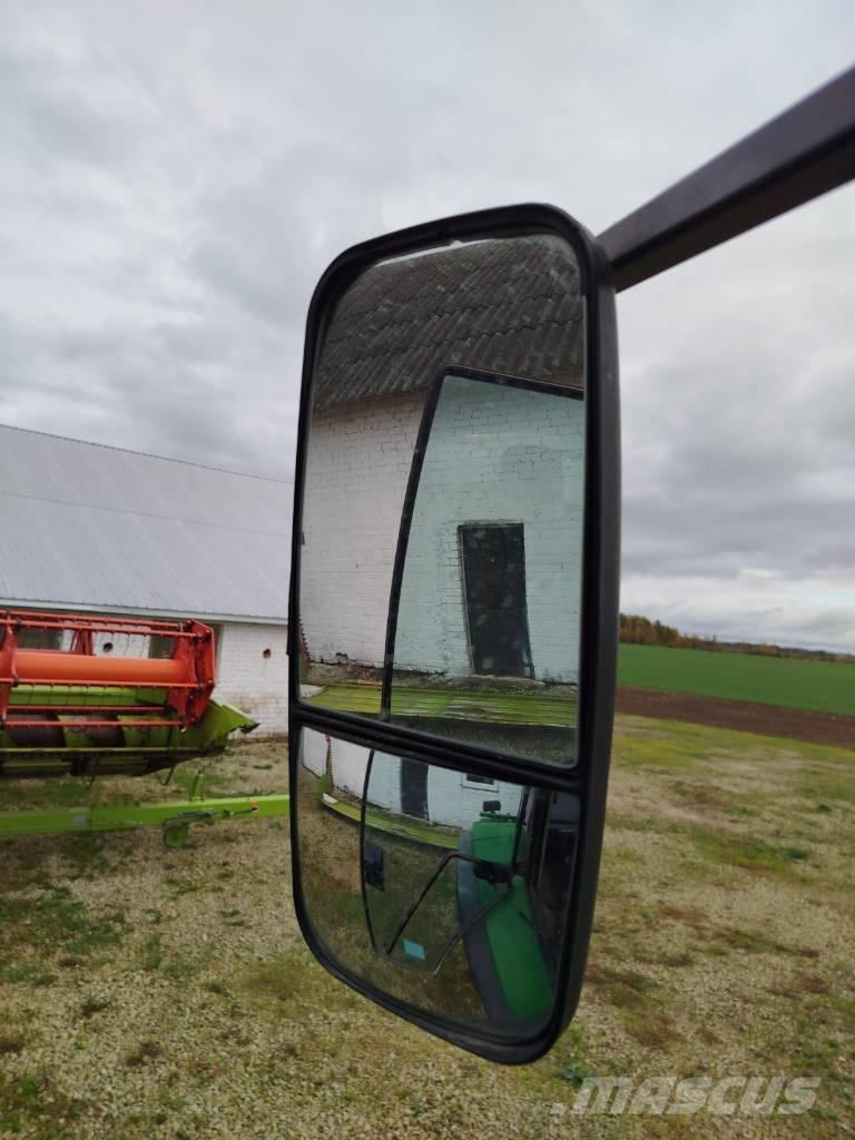 John Deere 7800 Трактори