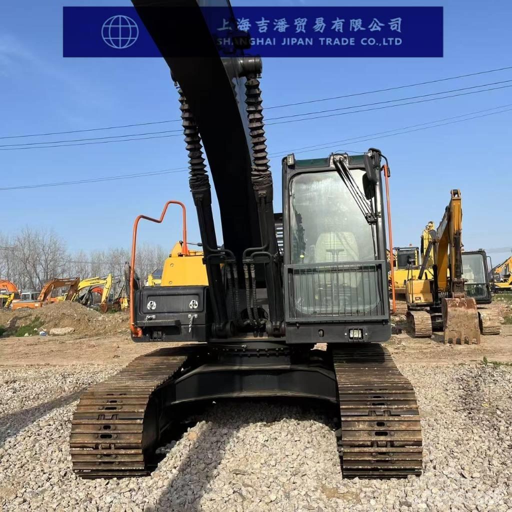 Volvo EC 210 Гусеничні екскаватори