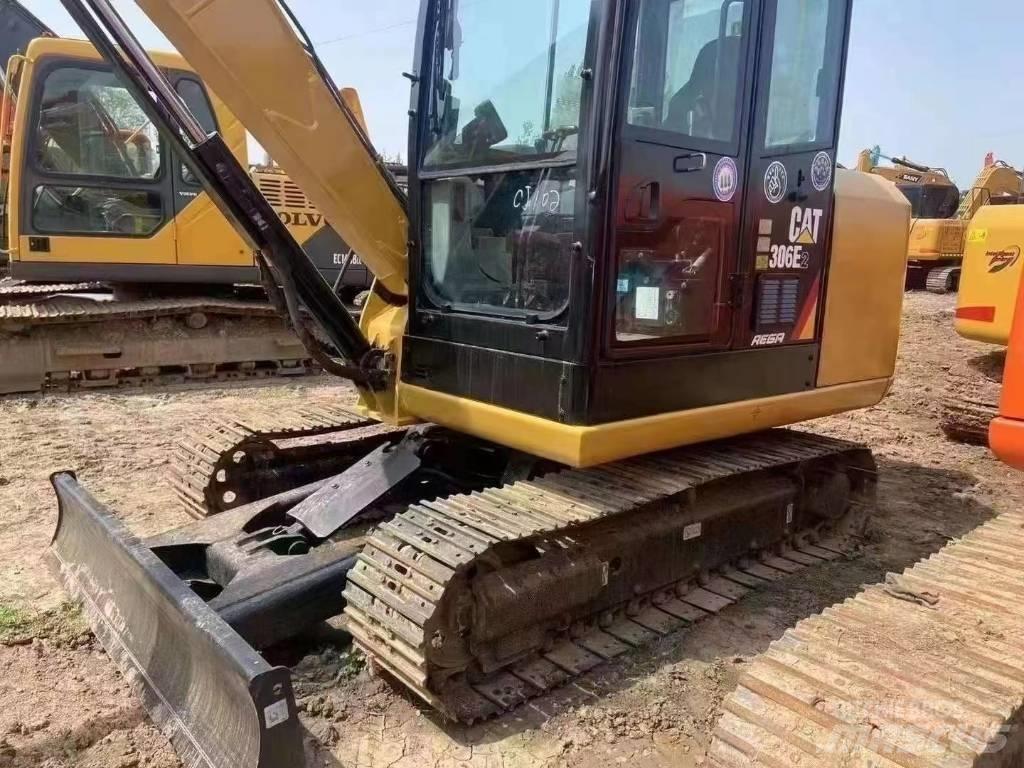 CAT CAT306E Гусеничні екскаватори