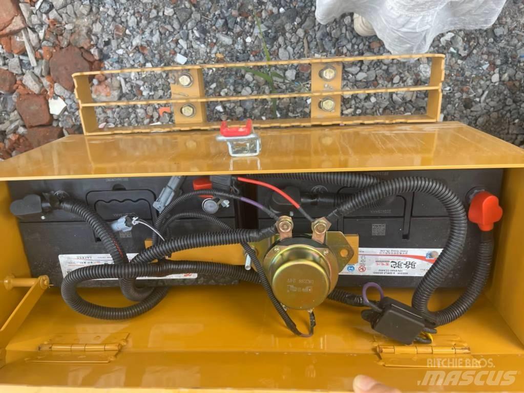 CAT 420f Екскаватори-навантажувачі