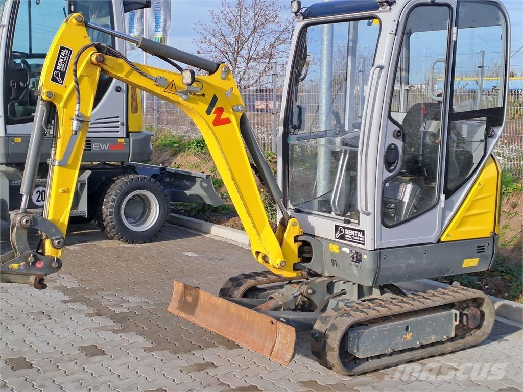 Wacker Neuson ET16 Гусеничні екскаватори