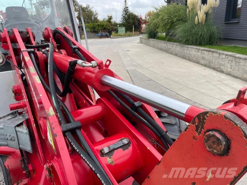 Weidemann 3070 Фронтальні навантажувачі