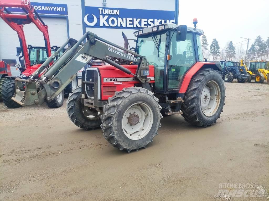 Massey Ferguson 6160 Трактори