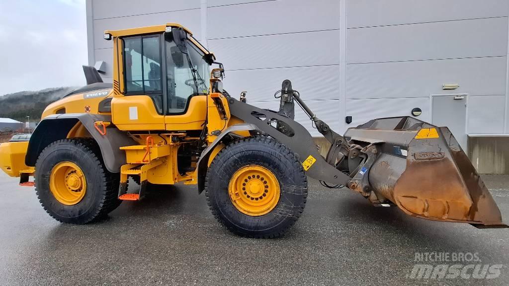 Volvo L90H Фронтальні навантажувачі