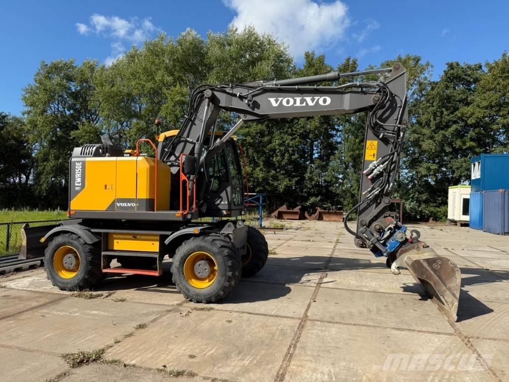 Volvo EWR 150 E Колісні екскаватори