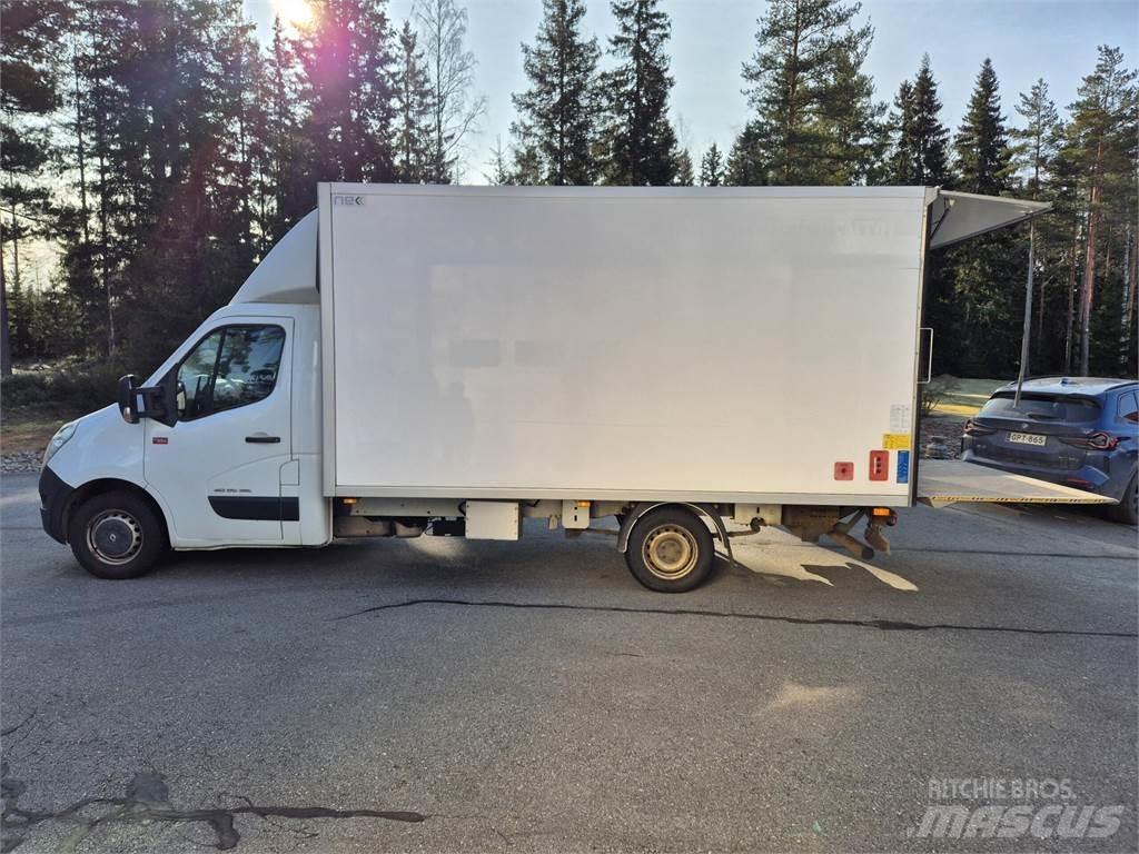 Renault Master Панельні фургони