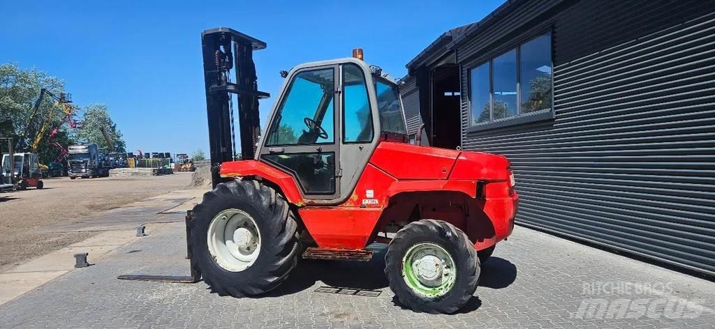 Manitou M30-4 Навантажувачі підвищеної прохідності