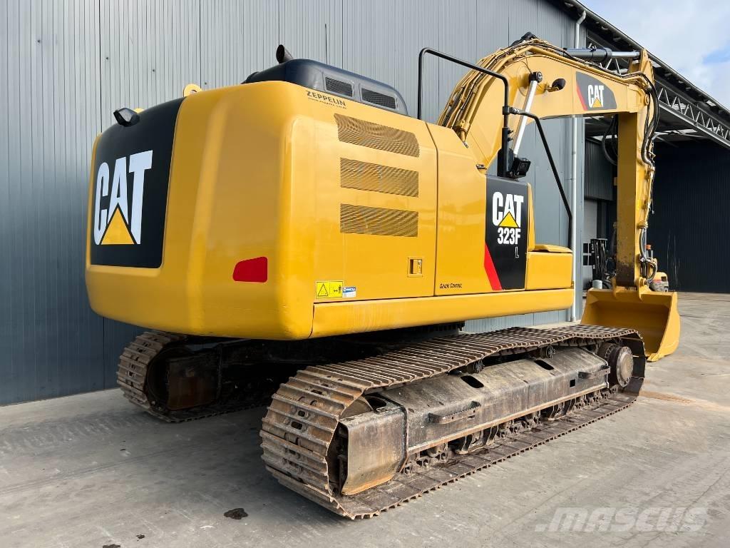 CAT 323F L Гусеничні екскаватори