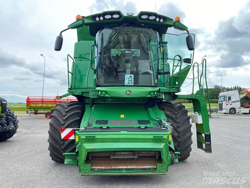 John Deere T 670 i Зернозбиральні комбайни